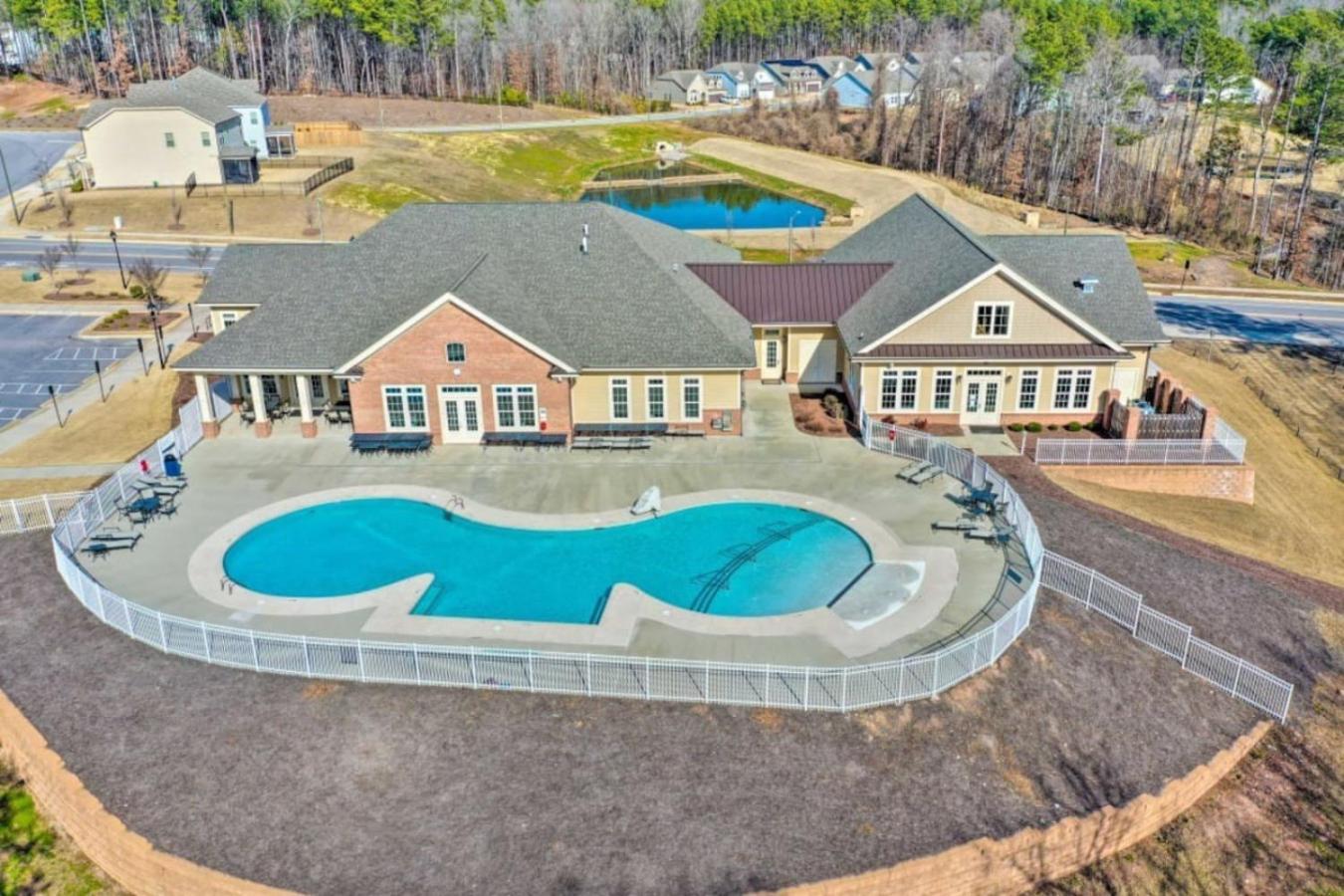 דורהאם The Villas Buckingham 10 Mins To Rdu Airport Duke Downtown מראה חיצוני תמונה