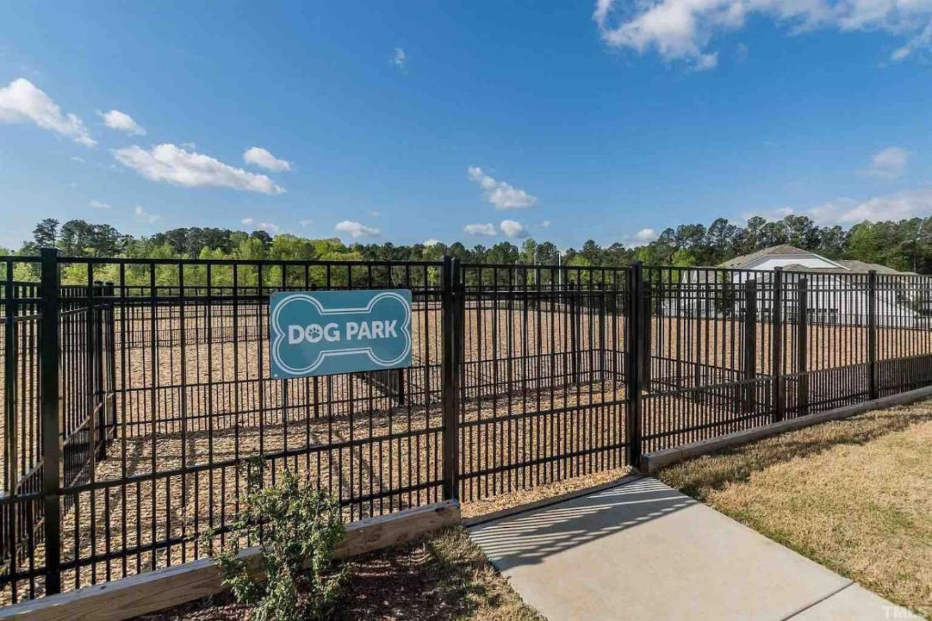 דורהאם The Villas Buckingham 10 Mins To Rdu Airport Duke Downtown מראה חיצוני תמונה