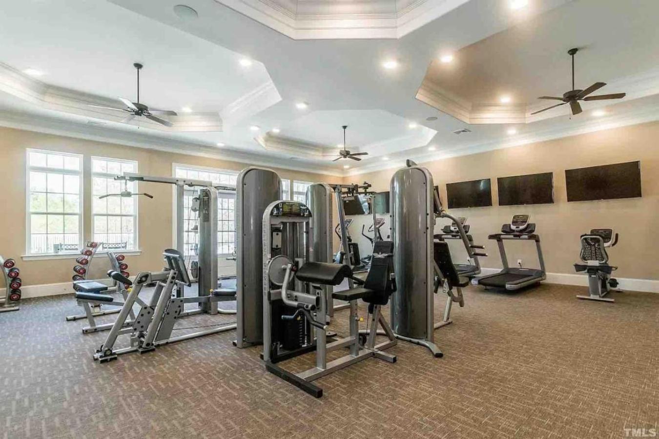 דורהאם The Villas Buckingham 10 Mins To Rdu Airport Duke Downtown מראה חיצוני תמונה