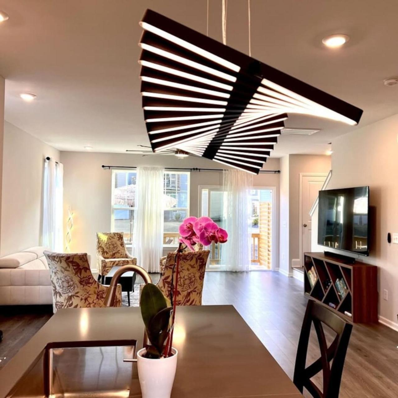 דורהאם The Villas Buckingham 10 Mins To Rdu Airport Duke Downtown מראה חיצוני תמונה