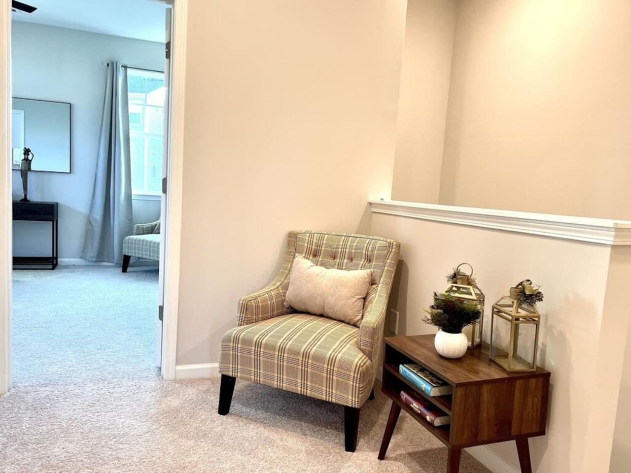 דורהאם The Villas Buckingham 10 Mins To Rdu Airport Duke Downtown מראה חיצוני תמונה